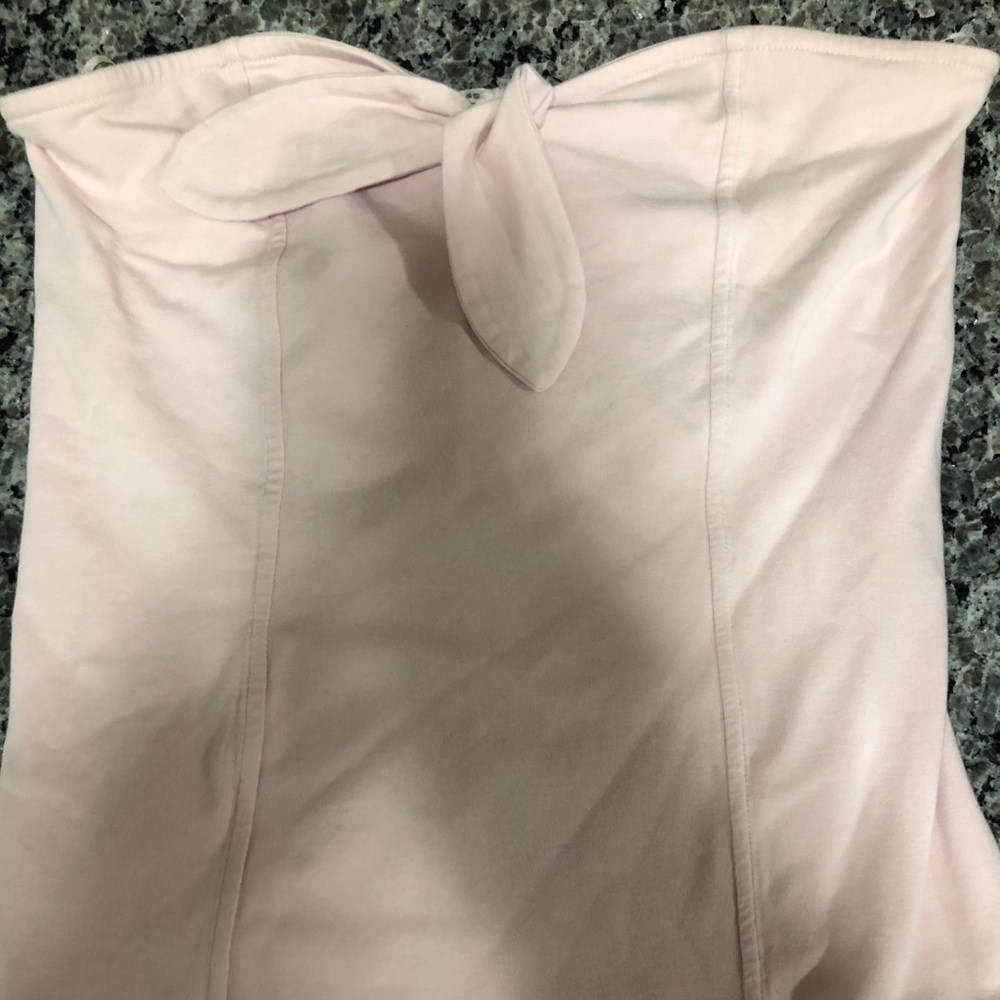 Strapless top